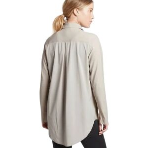 EUC Athleta Urbanite Long Sleeve Button Down Top Tan 1X
